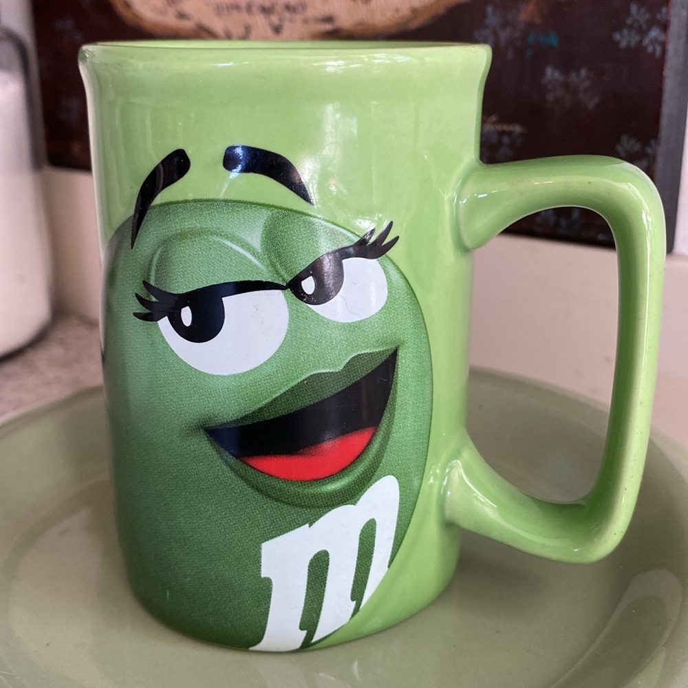 NEW WITHOUT TAGS 2011 Mars “Green M&M Lady”Mug
